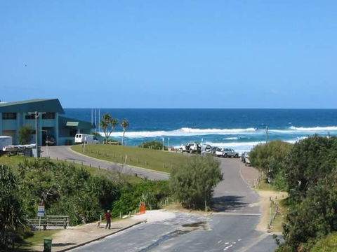 Point Lookout Beach Resort - Accommodation Sunshine Coast 0
