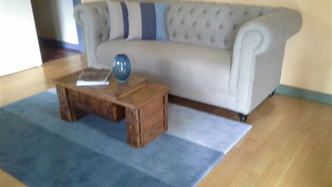 Blue House At Mountainside Wines - Accommodation Sunshine Coast 0