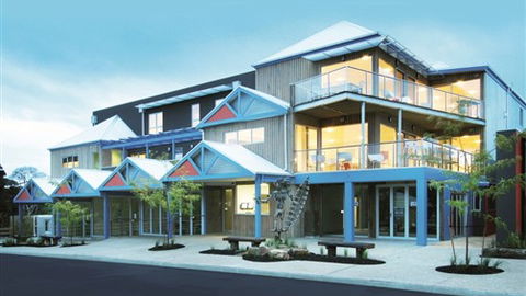 The Island Accommodation - Phillip Island YHA - Accommodation Sunshine Coast 0