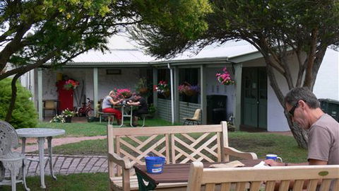 Port Fairy YHA - Accommodation Sunshine Coast 0