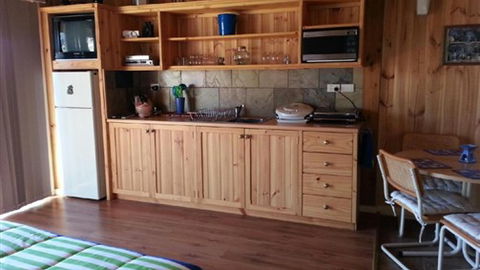 Laura Lodge Rest & Recreation Retreat - Accommodation Sunshine Coast 2
