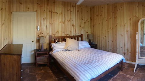 Laura Lodge Rest & Recreation Retreat - Accommodation Sunshine Coast 4