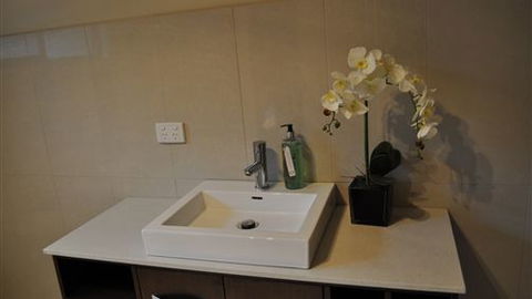 Lookout On Changue - Accommodation Sunshine Coast 3
