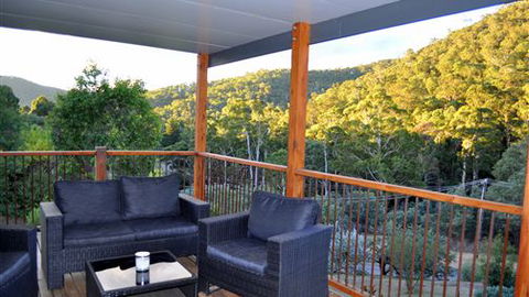 Lookout On Changue - Accommodation Sunshine Coast 4