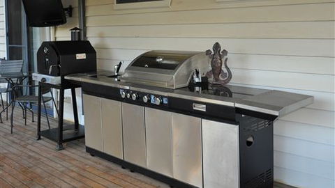 Lookout On Changue - Accommodation Sunshine Coast 5