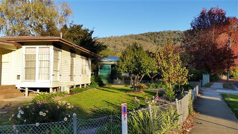 Lakeside Vista Holiday House - Accommodation Sunshine Coast 4