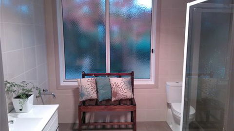 Lakeside Vista Holiday House - Accommodation Sunshine Coast 6