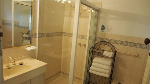 The Hill Great Ocean Road - Accommodation Sunshine Coast 1