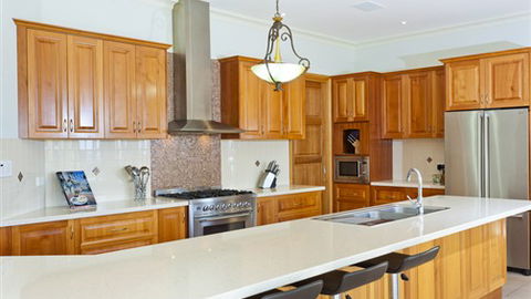 Tuscan Getaway - Accommodation Sunshine Coast 3