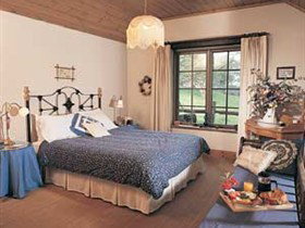 Adelaide Hills Country Cottages - Gum Tree Cottage - Accommodation Sunshine Coast 2