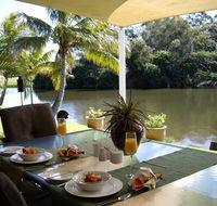 Alexander Lakeside Bed  Breakfast - Accommodation Sunshine Coast
