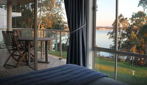 Anne's Waterfront Haven Bed & Breakfast - Accommodation Sunshine Coast 0