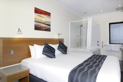 Assured Ascot Quays Apartment Hotel - Accommodation Sunshine Coast 6