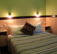 Aussie Outback Oasis Cabin  Van Village - Accommodation Sunshine Coast