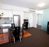 B7 Honeysuckle Apartments - Accommodation Sunshine Coast