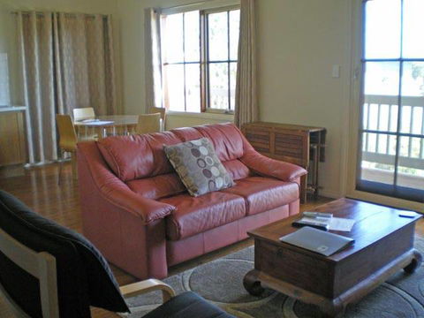 Balingup Vista Chalets - Accommodation Sunshine Coast 0