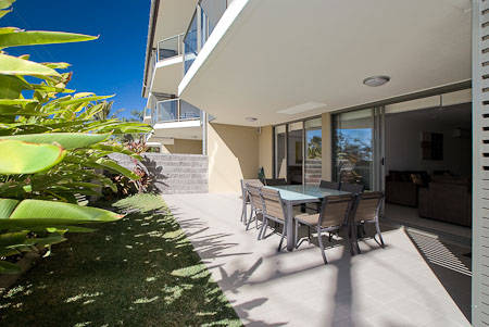 Beaches On Lammermoor Apartments - Accommodation Sunshine Coast 4