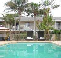 Blue Pacific Swansea - Accommodation Sunshine Coast