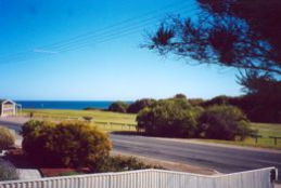 Bott's Beach Retreat - Accommodation Sunshine Coast 4