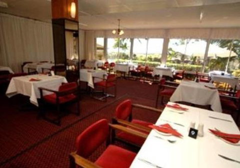 Camelot Motel Gladstone - Accommodation Sunshine Coast 0
