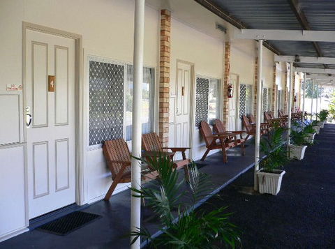 Chinchilla Motel - Accommodation Sunshine Coast 3