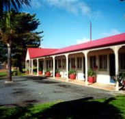 First Landing Motel - Accommodation Sunshine Coast