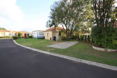 Geographe Bay Holiday Park - Accommodation Sunshine Coast 0