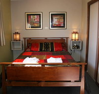 Golden Embers Apartments and B  B - Accommodation Sunshine Coast