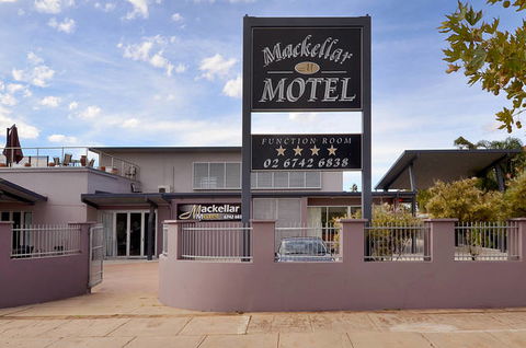 Mackellar Motel - Accommodation Sunshine Coast 0