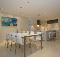 Hamilton Island Private Apartment - Poinciana - Accommodation Sunshine Coast
