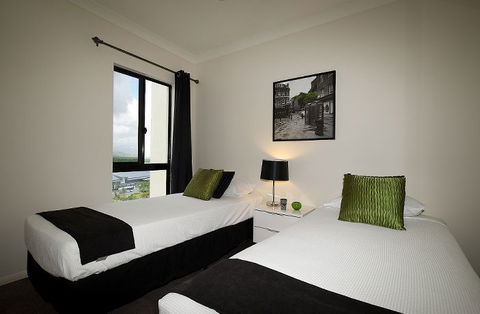 Jack & Newell Cairns Holiday Apartments - Accommodation Sunshine Coast 0