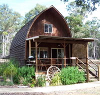 Jarrah Glen Cabins - Accommodation Sunshine Coast