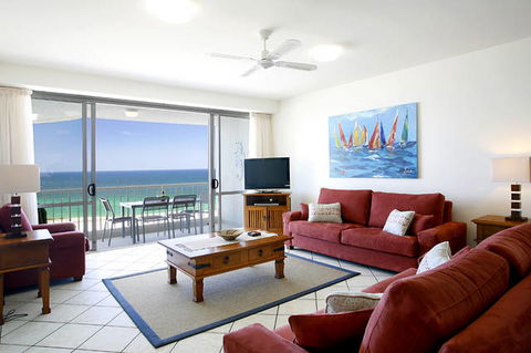 La Mer Sunshine Beachfront Apartments - Accommodation Sunshine Coast 2