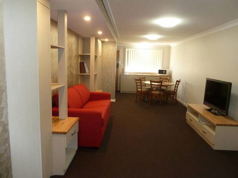 McNevins Tamworth Motel - Accommodation Sunshine Coast 0