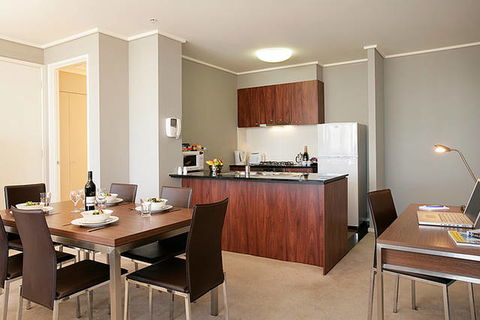 Melbourne Short Stay Apartments - Melbourne CBD - Accommodation Sunshine Coast 1