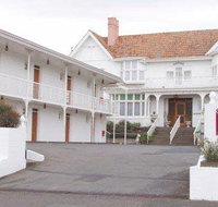 Motel Mayfair on Cavell - Accommodation Sunshine Coast