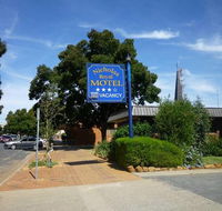 Nicholas Royal Motel - Accommodation Sunshine Coast