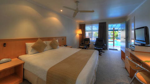 Paradise Hotel & Resort - Accommodation Sunshine Coast 9