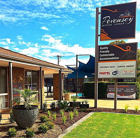 Pevensey Motor Lodge - Accommodation Sunshine Coast 0