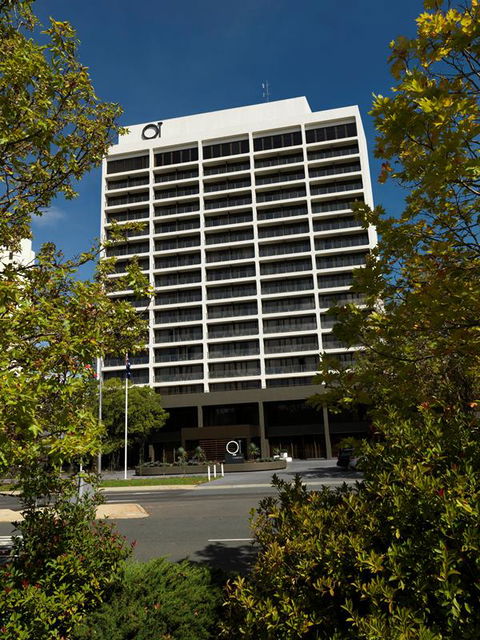QT Canberra - Accommodation Sunshine Coast 2