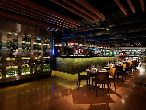 QT Canberra - Accommodation Sunshine Coast 9