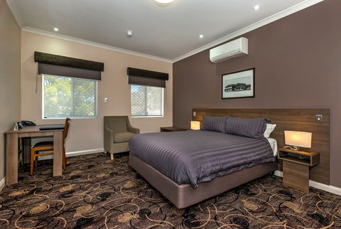 Quality Hotel Bayswater - Accommodation Sunshine Coast 4