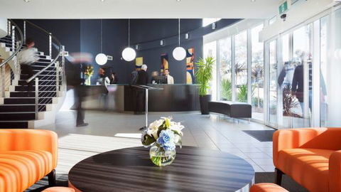 Premier Hotel & Apartments - Accommodation Sunshine Coast 13