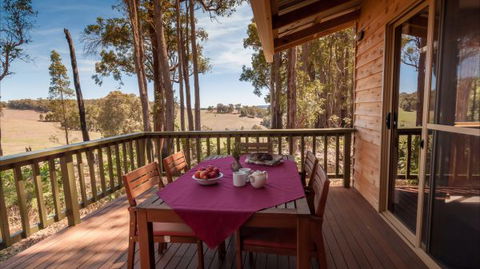Balingup Heights Hilltop Forest Cottages - Accommodation Sunshine Coast 11