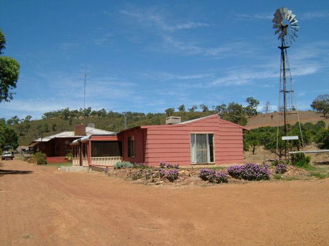 Bindoons Windmill Farm - Accommodation Sunshine Coast 4