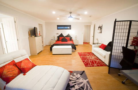 Rocky Point Lodge - Accommodation Sunshine Coast 3