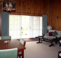 Shiralee Executive Cottages - Accommodation Sunshine Coast