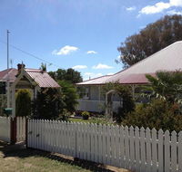 Tenterfield Luxury Historic c1895 Cottage - Accommodation Sunshine Coast