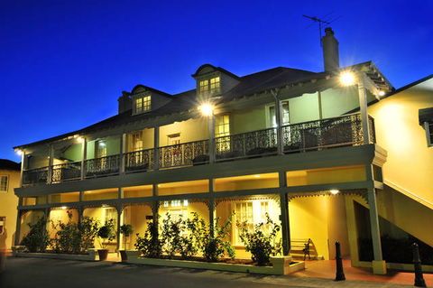 The Clifton Motel And Grittleton Lodge - Accommodation Sunshine Coast 4