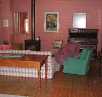 The Old School Country Retreat - Accommodation Sunshine Coast
